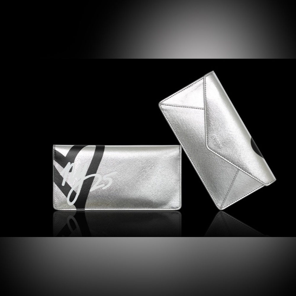 DKNY vintage 25th anniversary envelope clutch